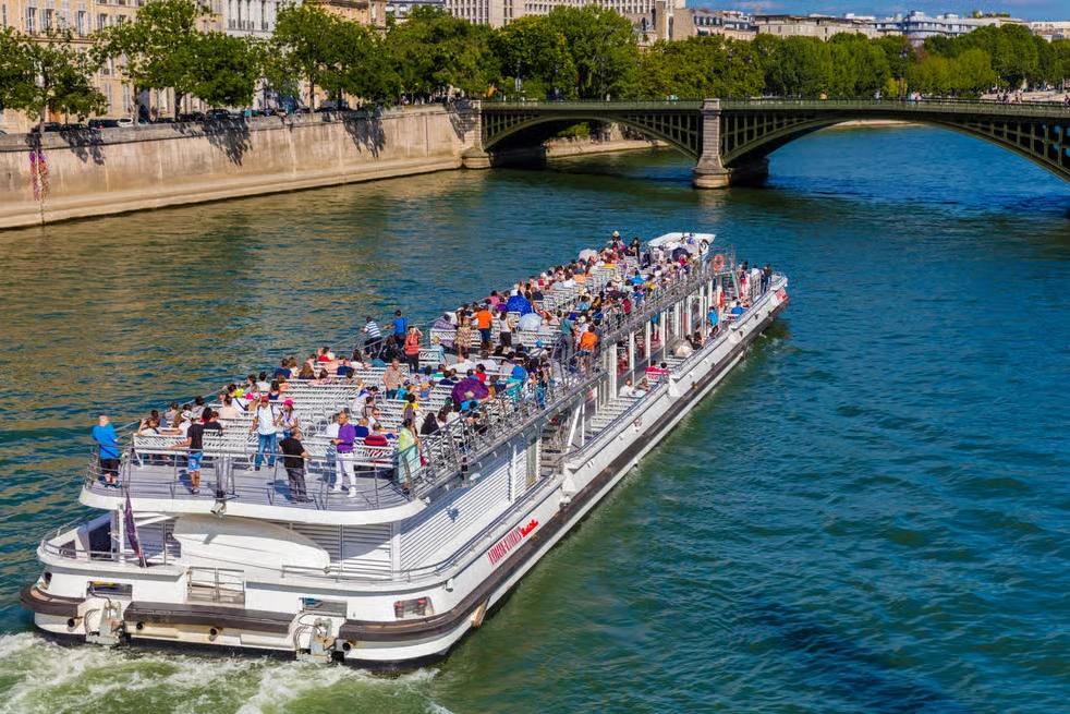 1h-Seine-River-tour